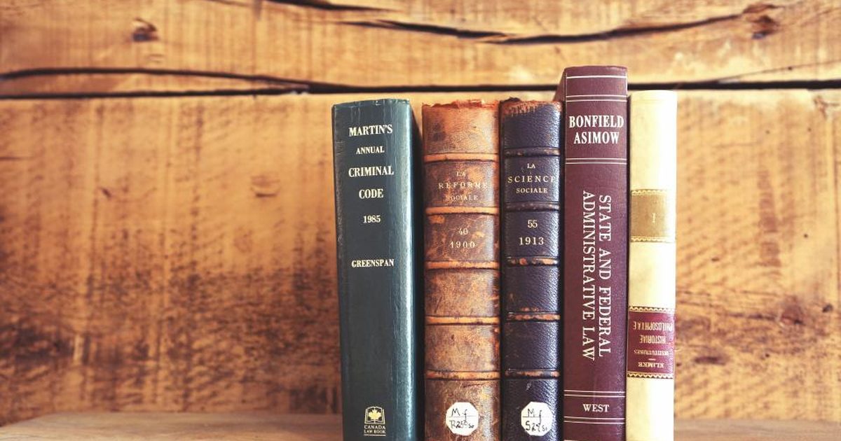 10 Best Negotiation Books for Sales Professionals in 2026